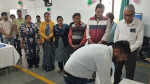 Bhilwara : सुदिवा स्पिनर्स में स्वास्थ्य जांच शिविर आयोजित, 125 कर्मचारियों ने उठाया लाभ