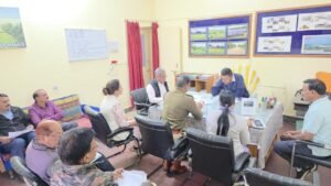 Bhilwara : खनिज विकास और पर्यावरण संरक्षण के लिए जिला कलेक्टर की अध्यक्षता में महत्वपूर्ण बैठक आयोजित