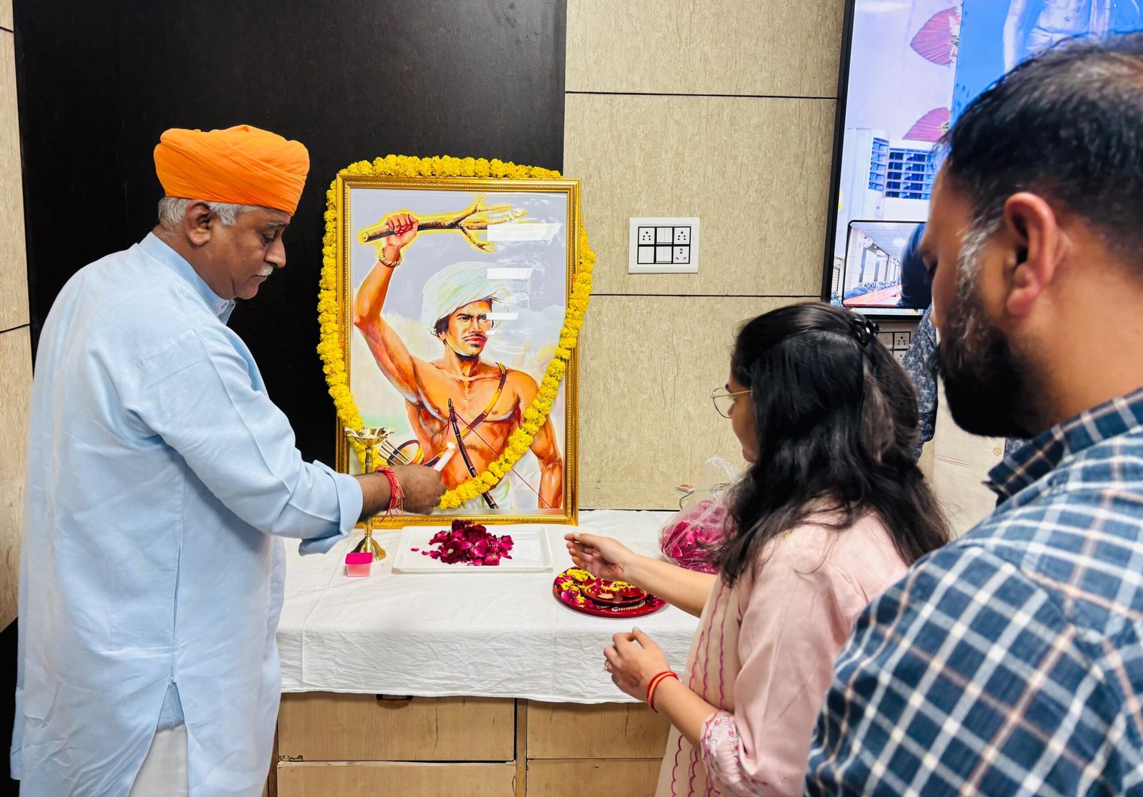 Bikaner : जिले भर में उत्साह पूर्वक मनाई भगवान बिरसा मुंडा की 150वीं जयंती