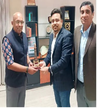 Bhilwara : पूर्व छात्र परिषद टीम के जागेटिया ने की आरटीयू कुलपति से शिष्टाचार भेंट