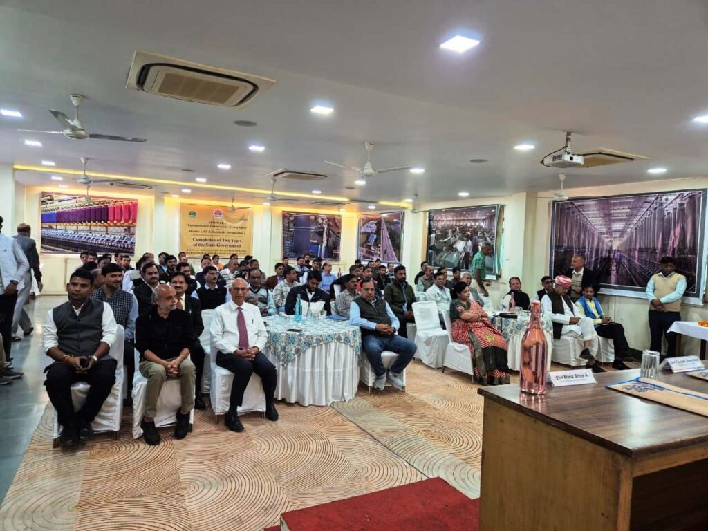 Bhilwara : सरकार 2 साल पूरे, पर्यावरण संरक्षण एवं जन जागरूकता के विविध कार्यक्रम हुए आयोजित