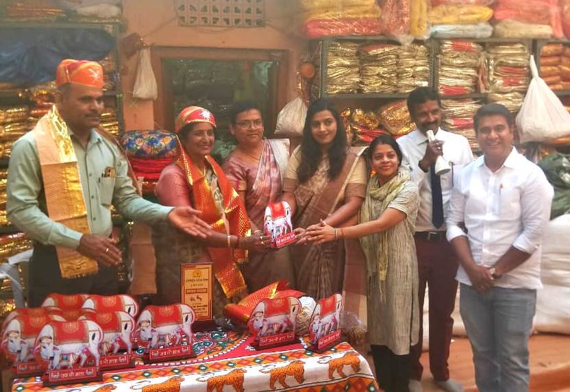 Bhilwara : कोहिनूर सेवा समिति की ऑफिशियल मीटिंग हुई आयोजित, जेलर हीरालाल गुर्जर को किया सम्मानित