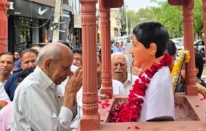 Bhilwara : हेमू कालानी के 104वें जन्मदिवस पर दी पुष्पांजली