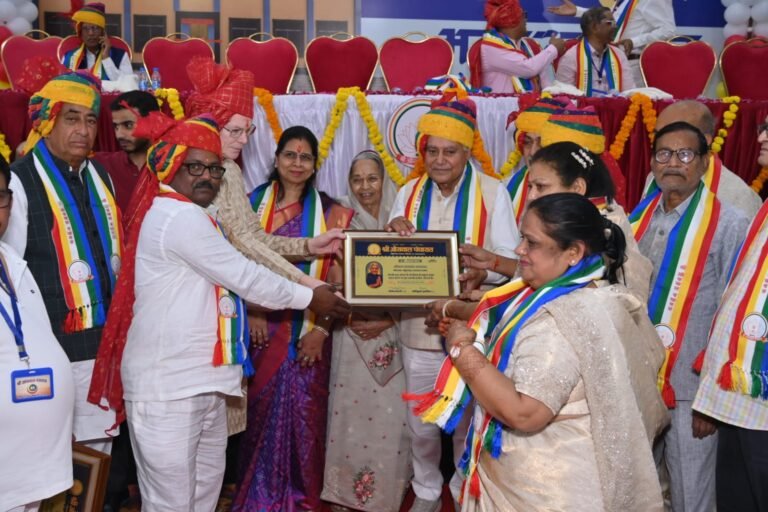 Shri dungargarh : श्री ओसवाल पंचायत संस्था का जे.पी. हॉल राजूदेवी पारख द्वारा लोकार्पित