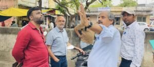 Bhilwara : विधायक अशोक कुमार कोठारी हुए स्वास्थ्य सुविधाओं को लेकर सख्त, एमजी हॉस्पिटल का किया दौरा