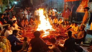 Bhilwara : पंचमुखी मोक्षधाम के मसानिया भैरुनाथ मंदिर में लाल मिर्च का हवन, उमड़ी श्रद्धालुओं की भारी भीड़