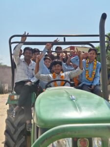 बेटियों की सफलता से चमका सुरजनसर: 12वीं कला वर्ग का 100% रिजल्ट, निकली शानदार रैली