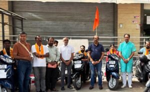 Bhilwara : दिव्यांगजनों को मिला आत्मनिर्भरता का संबल, 7 पात्र लाभार्थियों को स्कूटी वितरण