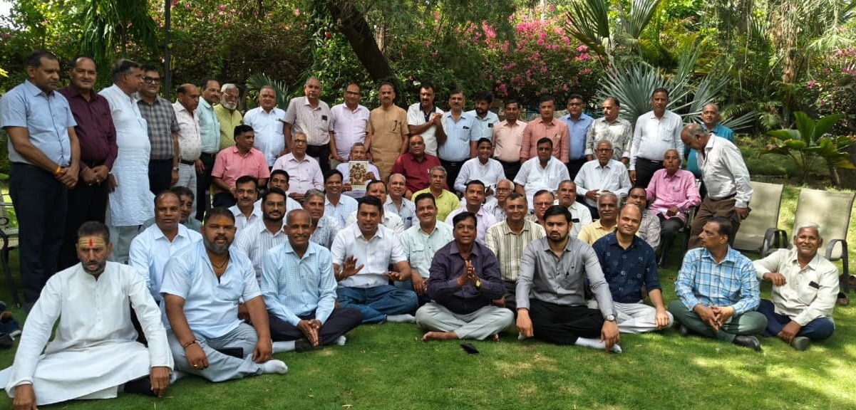 Bhilwara : महेश नवमी महोत्सव की धूम, 17 दिवसीय रंगारंग कार्यक्रमों का आगाज 7 से, स्मारिका का हुआ विमोचन