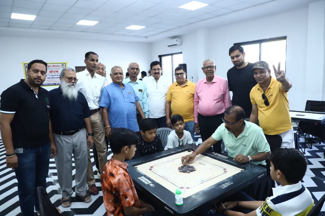 Bhilwara : केरम प्रतियोगिता का उत्साहपूर्ण वातावरण में शुभारम्भ, समाजजनों में दिखा उत्साह