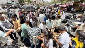Bhilwara : मुस्कान फाउंडेशन ने भीषण नौतपा में शहर वासियों को पिलाया 8000 लीटर केरी का पानी