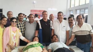 Bhilwara : महेश नवमी महोत्सव के तहत महेश छात्रावास में चतुर्थ मेगा रक्तदान शिविर का आयोजन