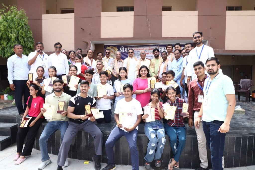 महेश नवमी महोत्सवःचेरस रेस प्रतियोगिता का आयोजन, प्रतिभागियों ने दिखाई उत्साहपूर्ण भागीदारी