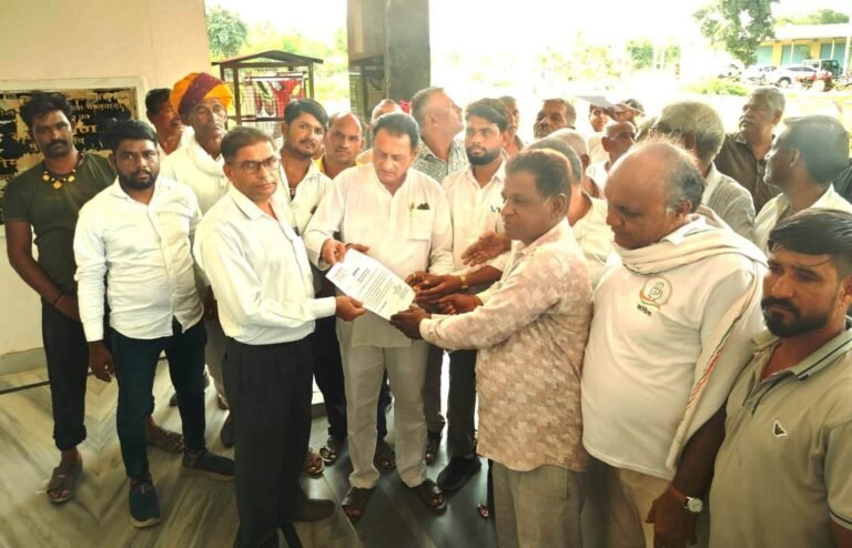 Bhilwara : बड़लियास को तहसील का दर्जा दिलाने की मांग तेज, मुख्यमंत्री के नाम सौंपा ज्ञापन